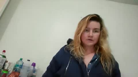 Snapshot of vagimosa chatting on December 23, 2025, 3:26 am vagimosa online show from December 23, 2025, 3:26 am