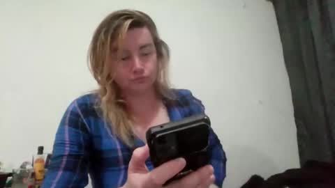 Snapshot of vagimosa chatting on February 17, 2026, 3:36 am vagimosa online show from February 17, 2026, 3:36 am