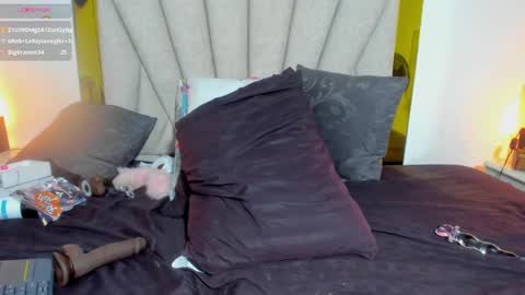 vahioleth  online show from December 3, 2024, 6:04 am