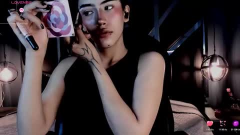 Snapshot of vaiolethsan chatting on January 16, 2026, 8:24 pm Vaioleth online show from January 16, 2026, 8:24 pm