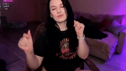 Val online show from February 23, 2025, 9:16 pm