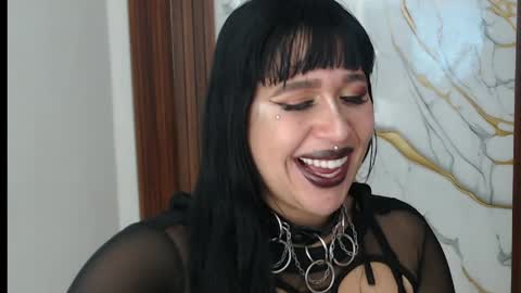 valen_ross7 online show from April 7, 2026, 9:21 am