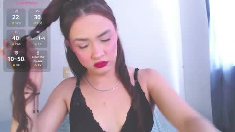 Snapshot of valen_thompson chatting on December 2, 2025, 7:20 pm IG-valen mendoza99 twitter valenthompson99 online show from December 2, 2025, 7:20 pm