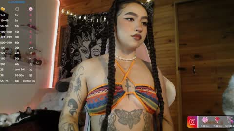 valentina online show from February 6, 2025, 3:06 am