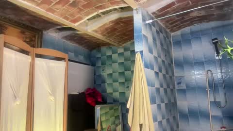   Valentin  independent Cam Boy     online show from March 31, 2026, 12:49 pm