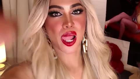 Amanda online show from February 7, 2025, 4:27 am