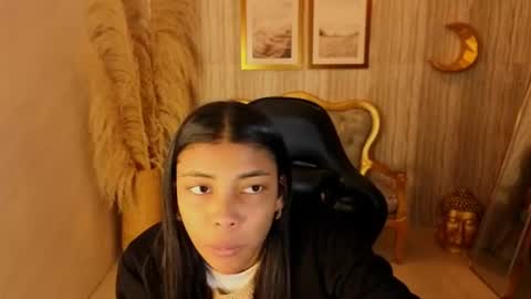 Snapshot of valentina_gomez_s chatting on July 17, 2026, 12:56 pm Valentina online show from July 17, 2026, 12:56 pm