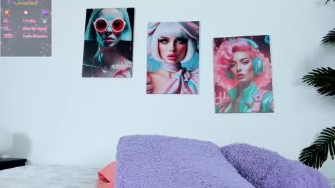 VALENTINA online show from February 19, 2025, 8:10 pm