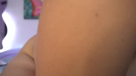 VALENTINA online show from September 10, 2025, 11:49 pm