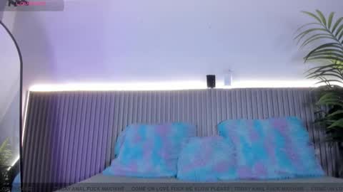 Valentina online show from February 23, 2026, 7:11 pm