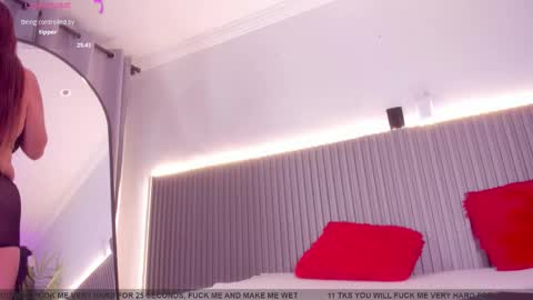 Valentina online show from March 27, 2026, 7:35 pm