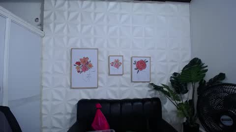 Valentina  online show from March 1, 2025, 11:26 pm