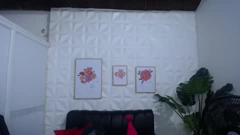 Valentina  online show from March 3, 2025, 4:46 pm