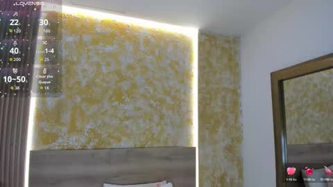 Valentina  online show from September 15, 2025, 12:16 pm