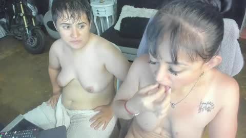 Snapshot of valentinaextreme chatting on May 7, 2026, 12:27 am valentina online show from May 7, 2026, 12:27 am