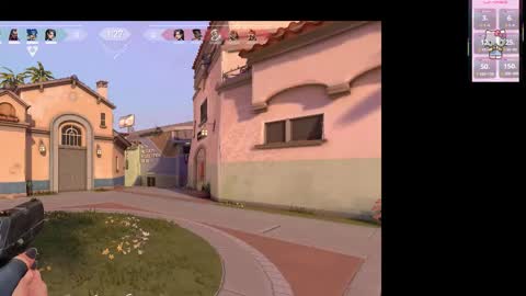 Valentina online show from December 4, 2025, 4:44 am