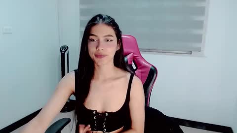 Valentina  online show from February 12, 2026, 5:46 am