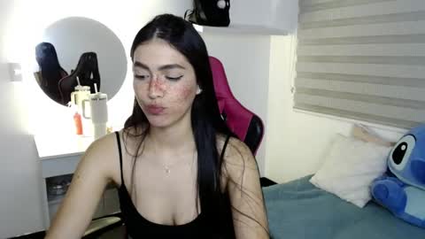 Snapshot of valentinasweet_ chatting on June 5, 2026, 2:40 am Valentina online show from June 5, 2026, 2:40 am