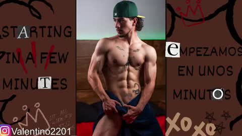 Snapshot of valentino2201 chatting on December 16, 2025, 1:10 am valentino online show from December 16, 2025, 1:10 am