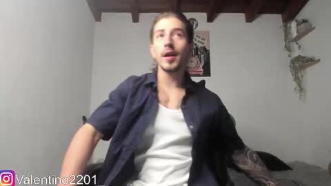 Snapshot of valentino2201 chatting on February 14, 2026, 3:14 am valentino online show from February 14, 2026, 3:14 am