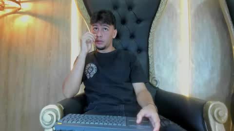 VALENTINO online show from March 4, 2026, 8:26 pm