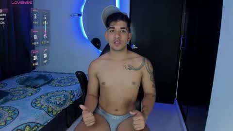 valentino santos online show from November 3, 2025, 9:05 pm