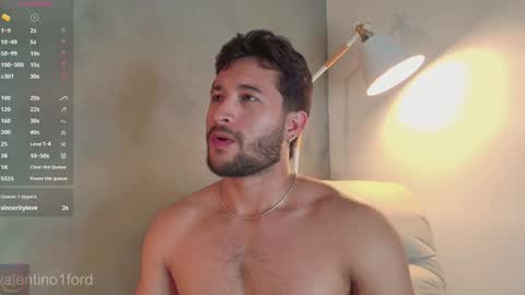 Valentino online show from January 29, 2025, 1:37 am