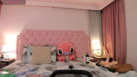 Vale Toro  online show from November 17, 2025, 10:43 am