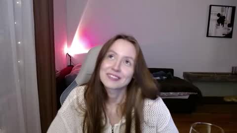 Valentina online show from September 15, 2025, 4:40 pm