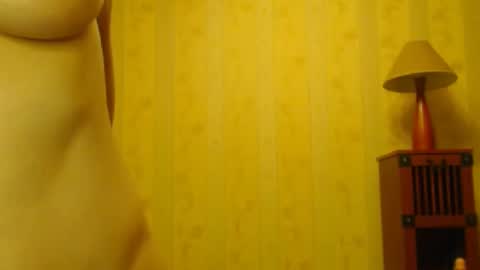 valentijm online show from February 17, 2025, 3:53 pm