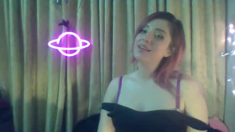 Valeri Cove online show from December 19, 2024, 9:18 am