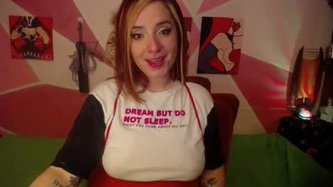 Valeri Cove online show from April 14, 2026, 7:42 pm