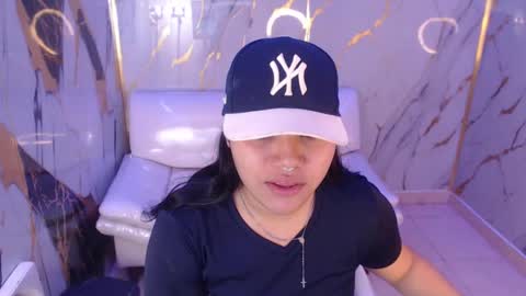 valeri_harpers4 online show from November 20, 2025, 12:16 pm