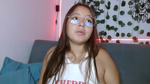 valeria online show from January 13, 2025, 5:44 am