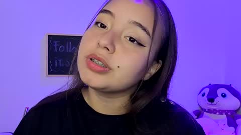 valeria online show from February 2, 2026, 4:11 am