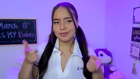 valeria online show from March 7, 2026, 1:46 am