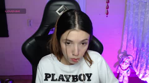   online show from December 4, 2024, 4:32 am