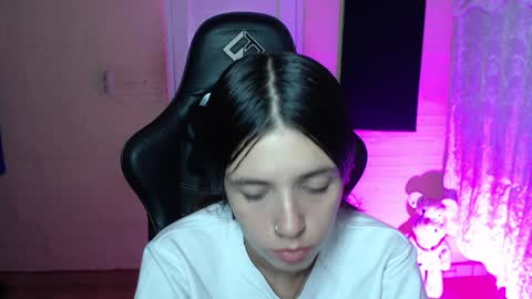   online show from January 30, 2025, 8:43 am