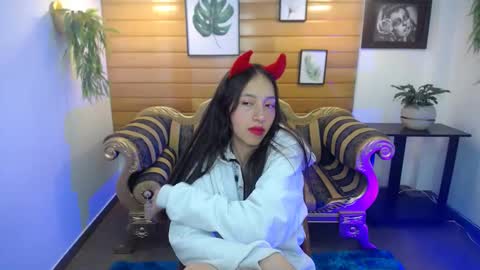 Valeria online show from February 19, 2025, 6:00 pm