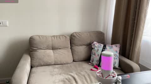 valeria_vibe online show from July 15, 2026, 3:34 am