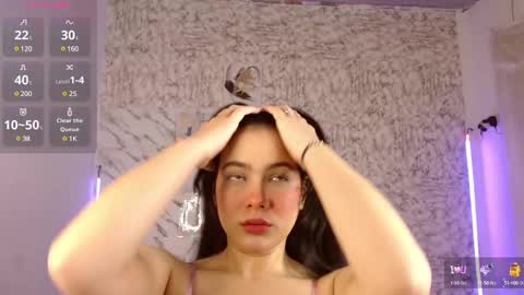 Snapshot of valeriadrems chatting on January 24, 2025, 12:41 pm Tell me vale online show from January 24, 2025, 12:41 pm