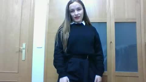 valeriafrannco online show from October 14, 2025, 8:42 pm