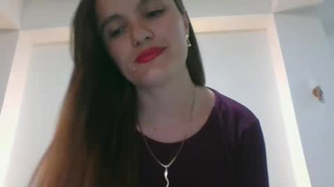 valeriafrannco online show from November 11, 2025, 5:07 am