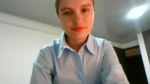 Snapshot of valeriafrannco chatting on July 4, 2026, 6:52 am valeriafrannco online show from July 4, 2026, 6:52 am