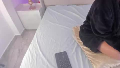 Valeria online show from September 29, 2025, 3:50 pm