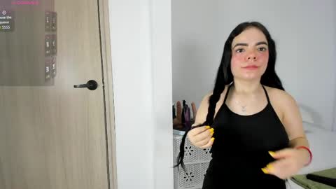 valerialoren online show from April 22, 2026, 2:14 am