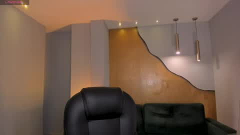 Valeria online show from April 10, 2026, 4:39 am