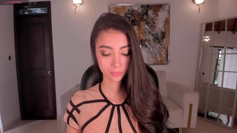 Vale  online show from February 4, 2025, 5:55 pm