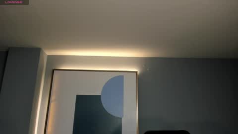 Snapshot of valeriavelvet chatting on May 12, 2026, 12:02 pm Vale online show from May 12, 2026, 12:02 pm