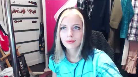 ValeriaXKiss online show from January 12, 2025, 6:59 pm